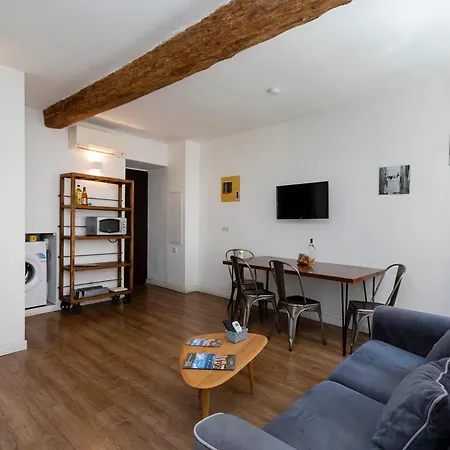 T1 Et T2, Quartier Citadelle, St Francois * Ajaccio (Corsica)
