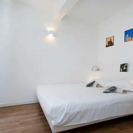 T1 Et T2, Quartier Citadelle, St Francois Ajaccio (Corsica)