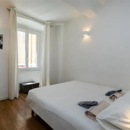 T1 Et T2, Quartier Citadelle, St François Ajaccio (Corsica)
