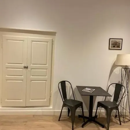 T1 Et T2, Quartier Citadelle, St François Appartement Ajaccio (Corsica)